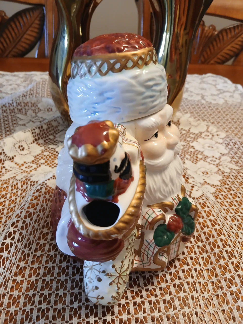 Avon Red and White Santa Ceramic Teapot with Green and Gold Accents